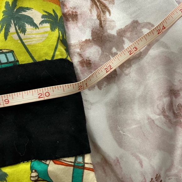 Banned Apparel Dancing Days Starlight 50s Campervan Halter Dress - Picture 7 of 9